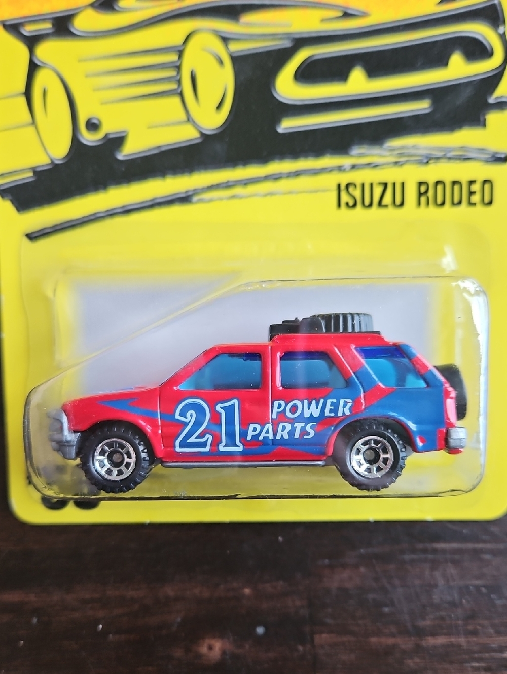 NWT 1997 Matchbox Isuzu Rodeo